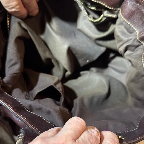 Gucci Dark Brown Web Britt Leather Shoulder Bag with Gold and Red Details - Picture 11 of 11